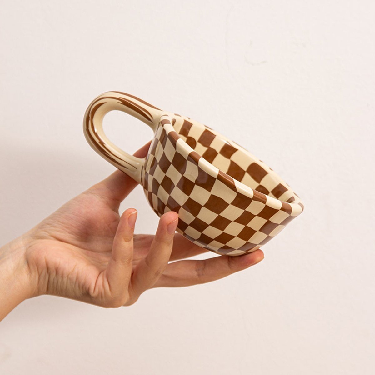 レンチ型ハンドル付きセラミックコーヒーマグ1個、コーヒー、ミ - Coffee Tea & Hot Chocolate のレビューと価格