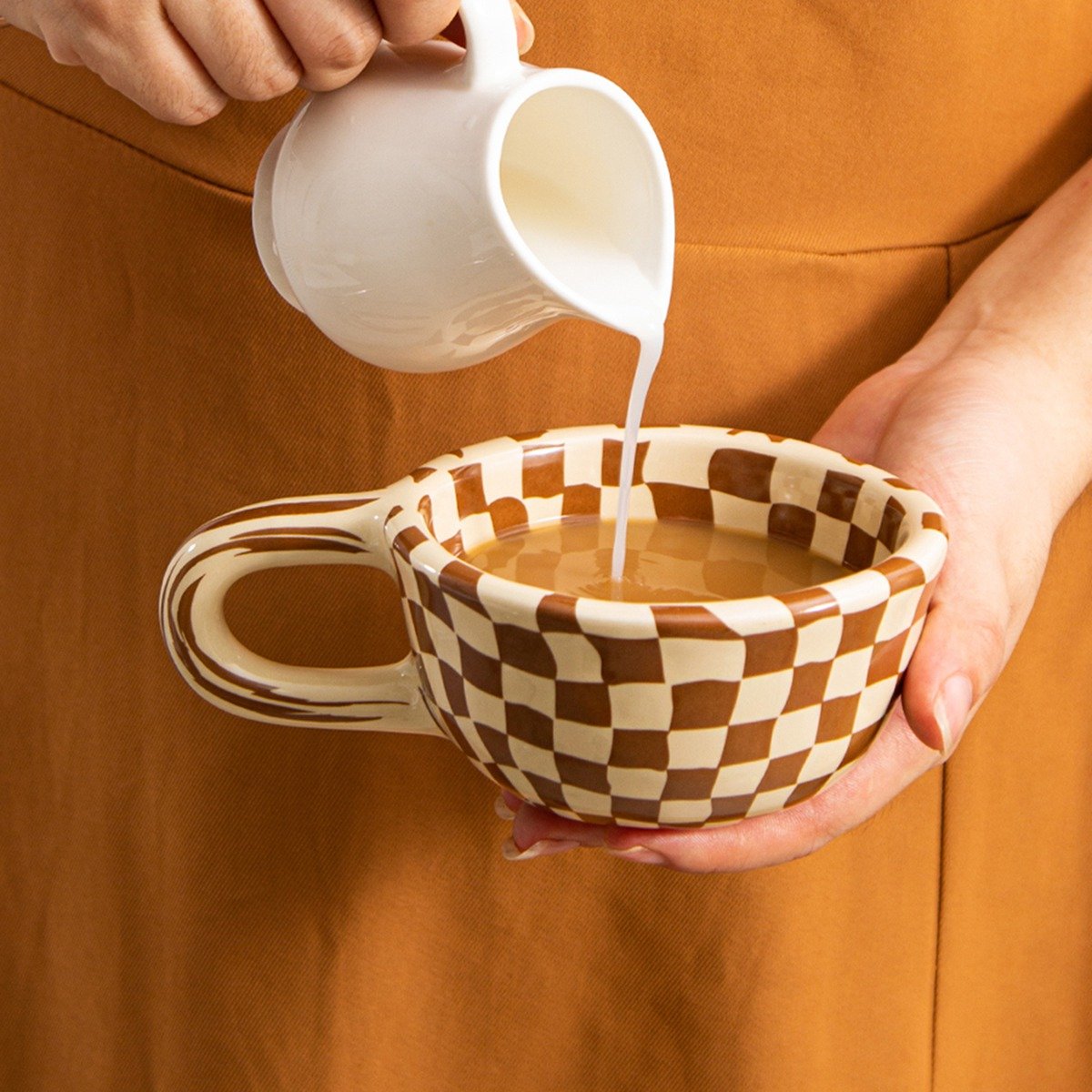 レンチ型ハンドル付きセラミックコーヒーマグ1個、コーヒー、ミ - Coffee Tea & Hot Chocolate のレビューと価格